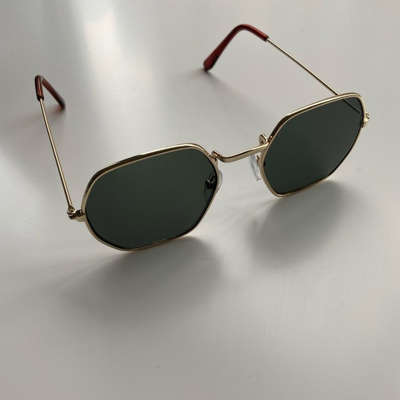 *PULL & BEAR* sunglasses. Round frame. - Picture 4 of 4